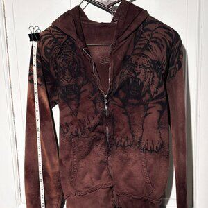 Cute Hoodie With a Bold Tiger Design